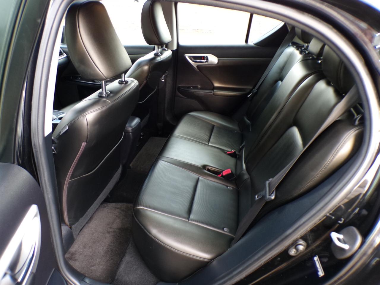 Lexus CT 200h FWD 4dr Hybrid 2012