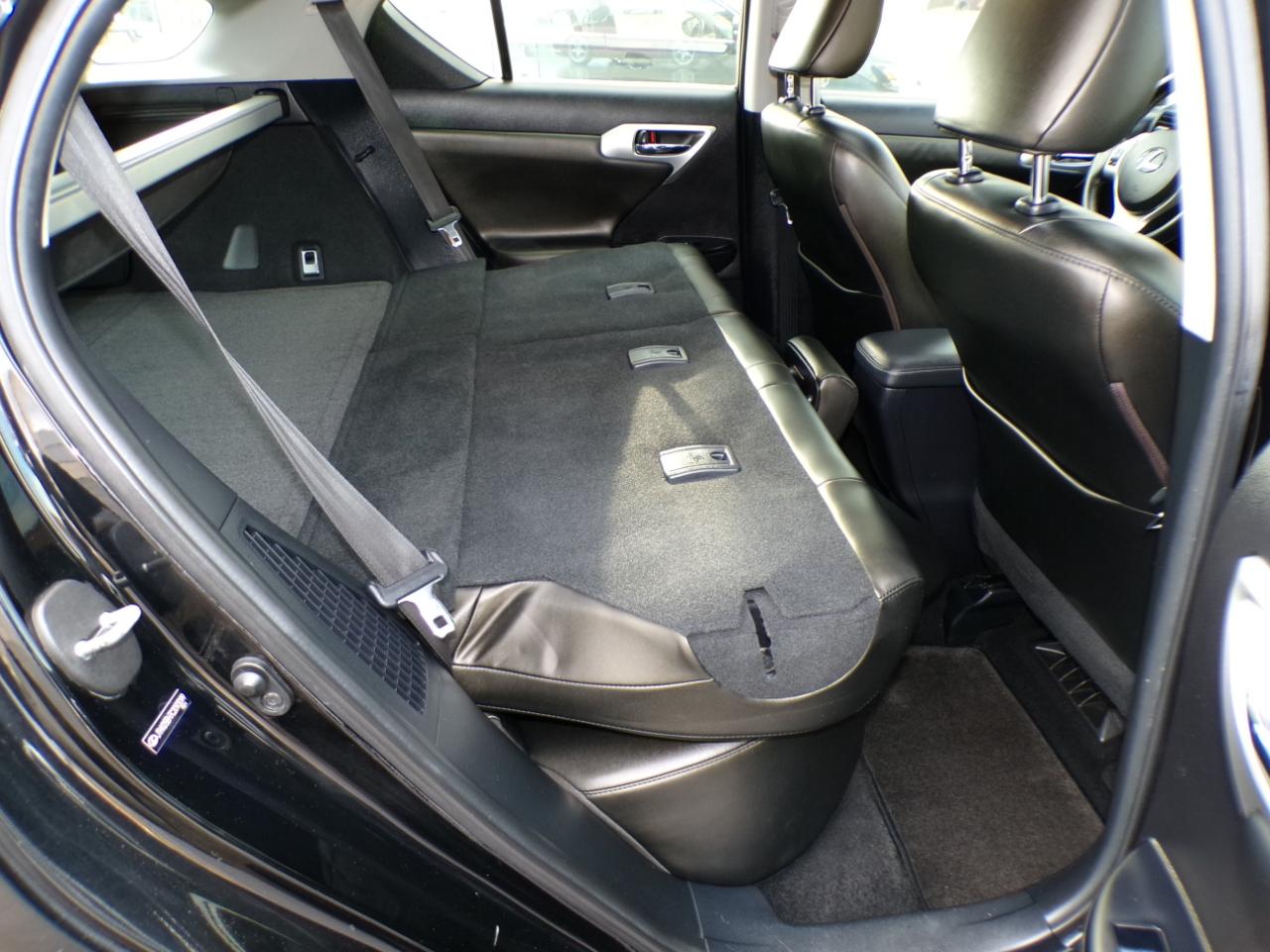 Lexus CT 200h FWD 4dr Hybrid 2012