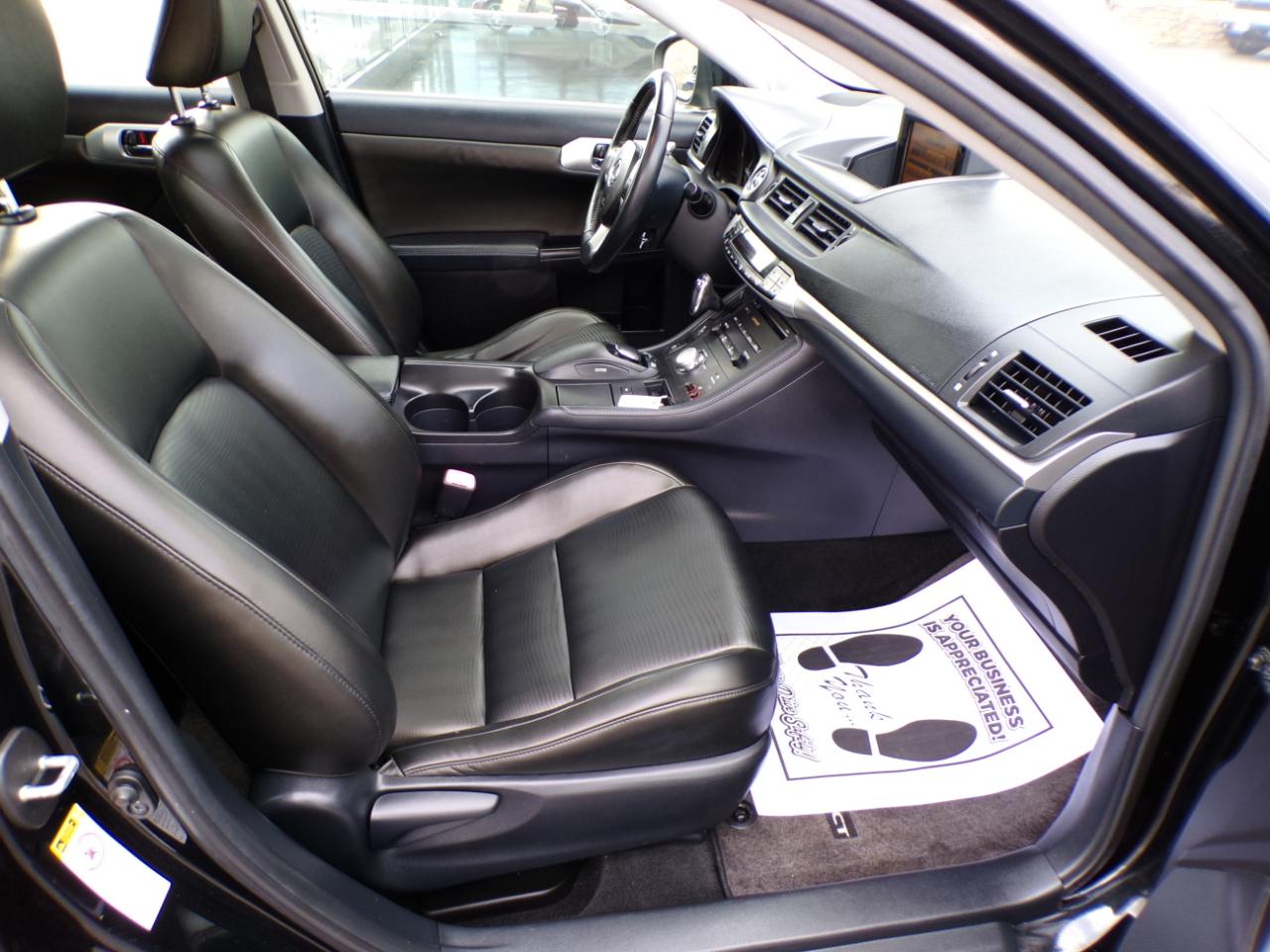 Lexus CT 200h FWD 4dr Hybrid 2012