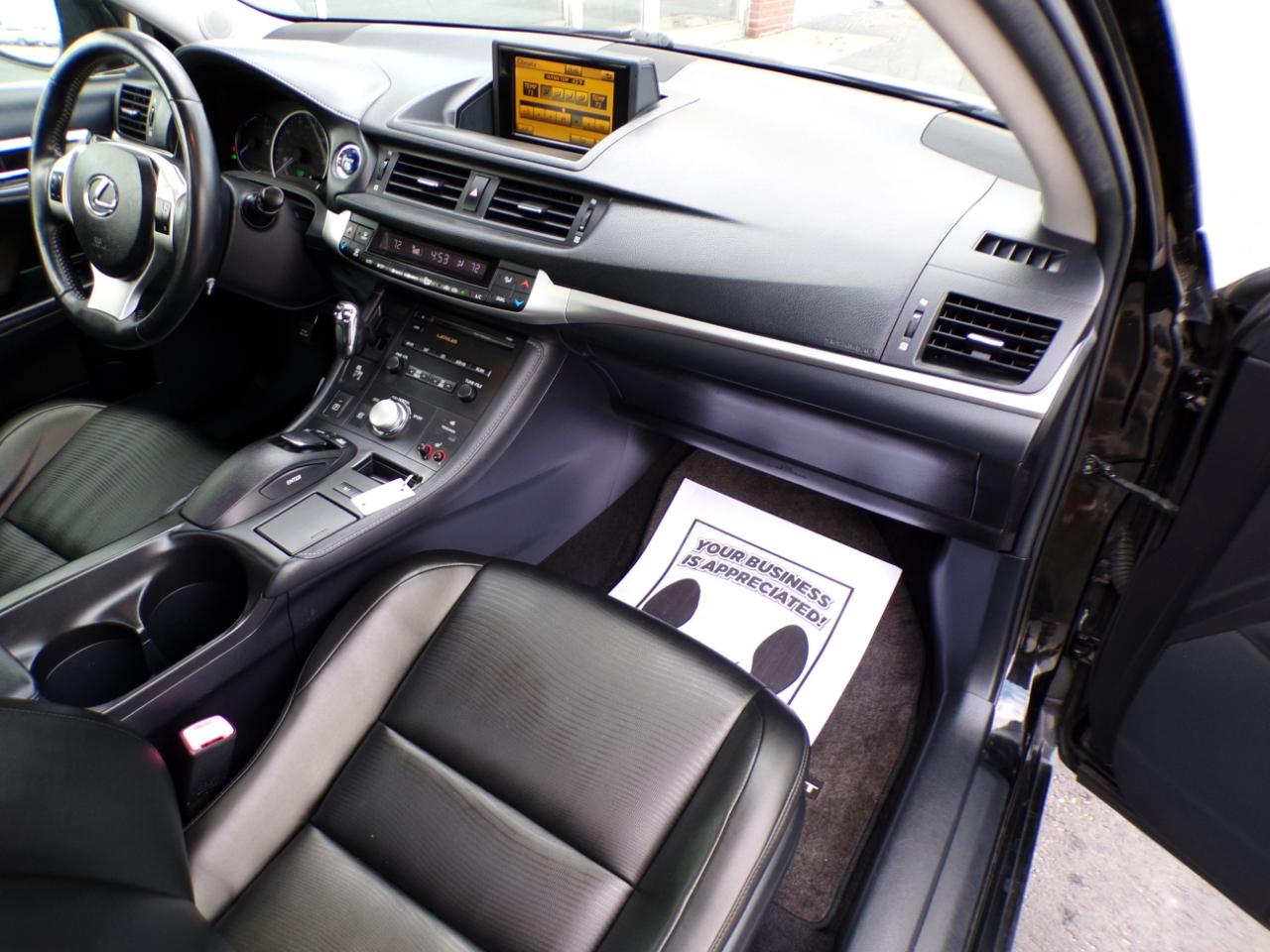 Lexus CT 200h FWD 4dr Hybrid 2012