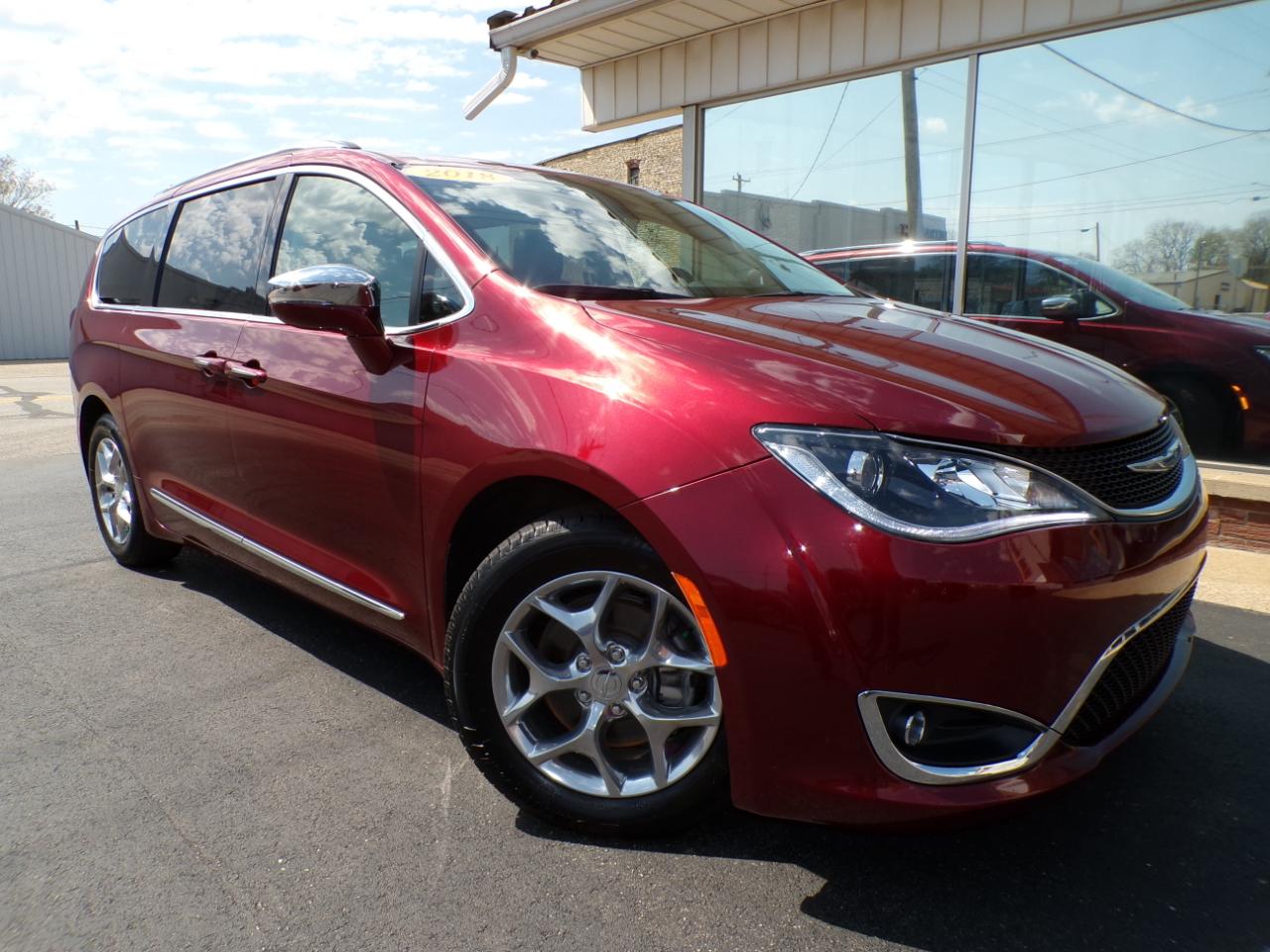 Chrysler Pacifica Limited FWD 2018