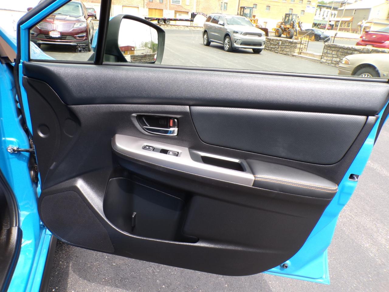 Subaru Crosstrek 2.0i Limited CVT 2017