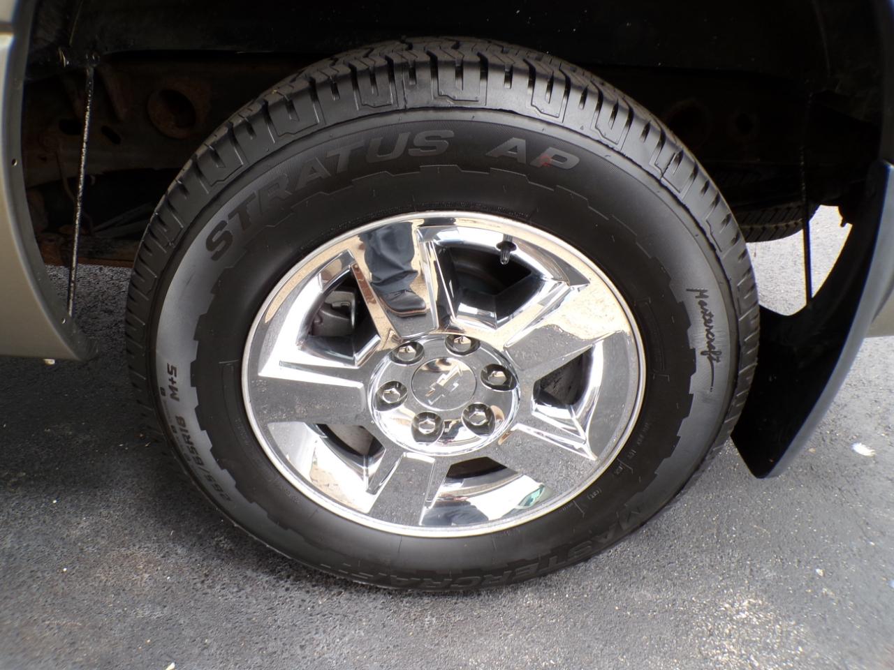Chevrolet Silverado 1500 Ext Cab 143.5" WB LT 2002