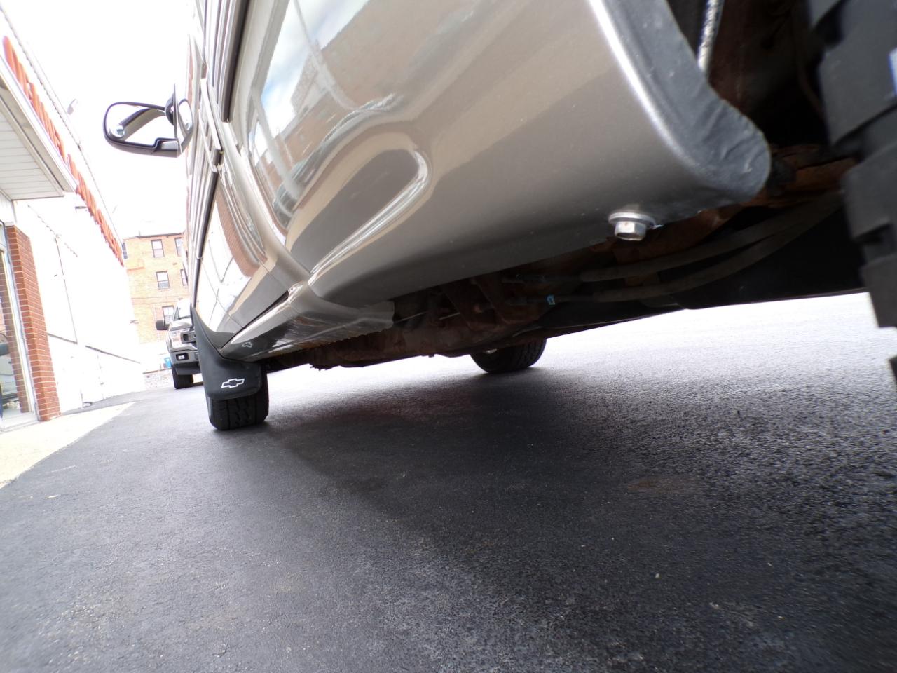 Chevrolet Silverado 1500 Ext Cab 143.5" WB LT 2002