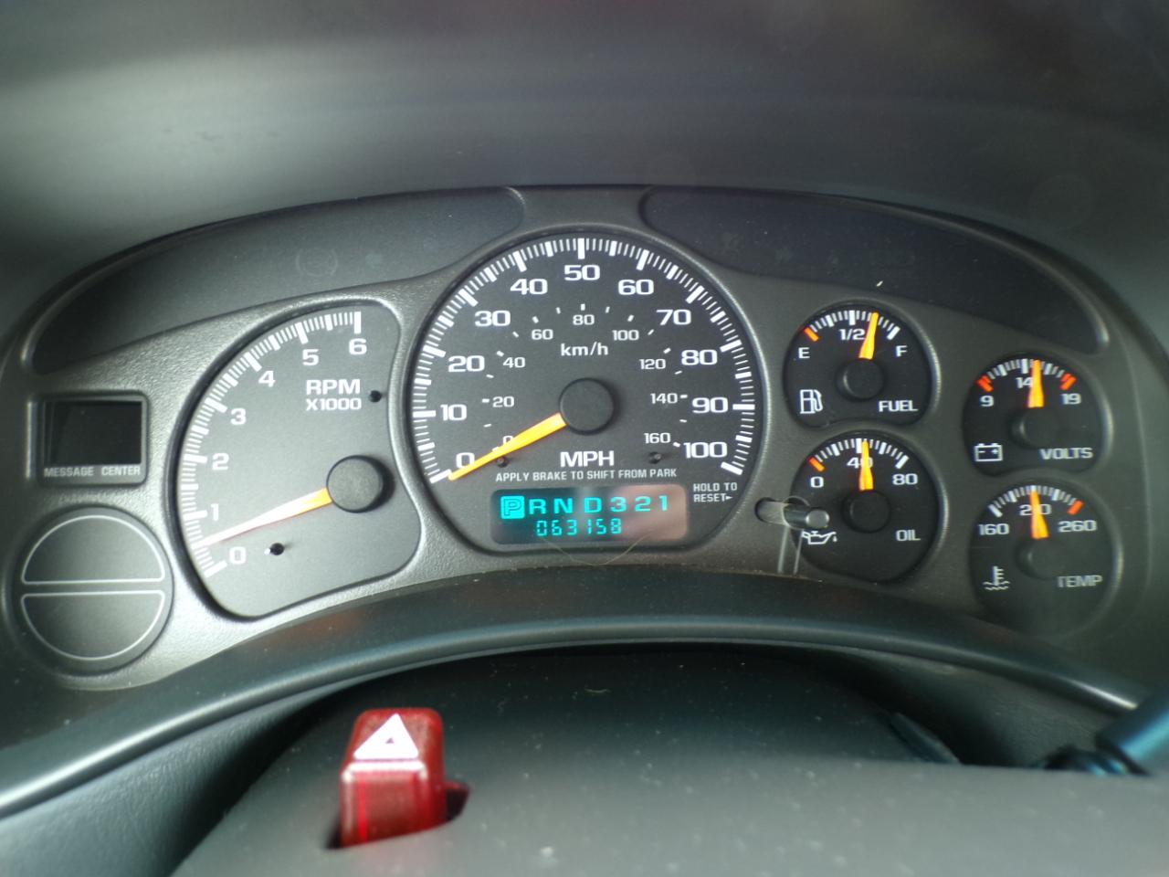 Chevrolet Silverado 1500 Ext Cab 143.5" WB LT 2002