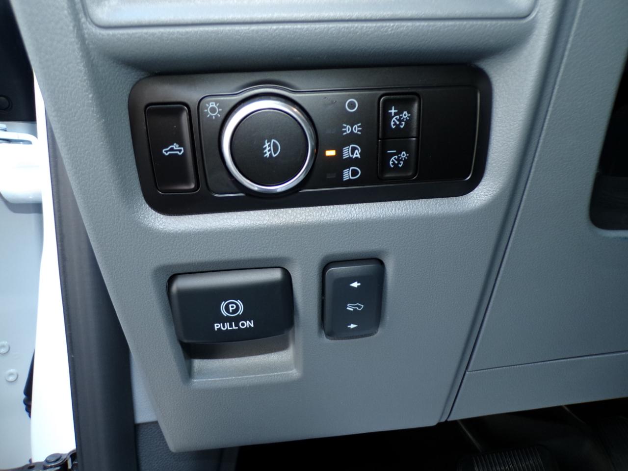 Ford F-150 XLT 4WD SuperCrew 5.5' Box 2023