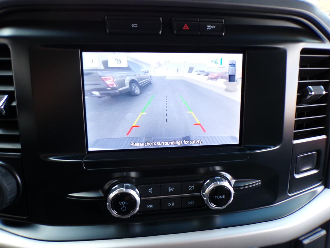 Ford F-150 XLT 4WD SuperCrew 5.5' Box 2023