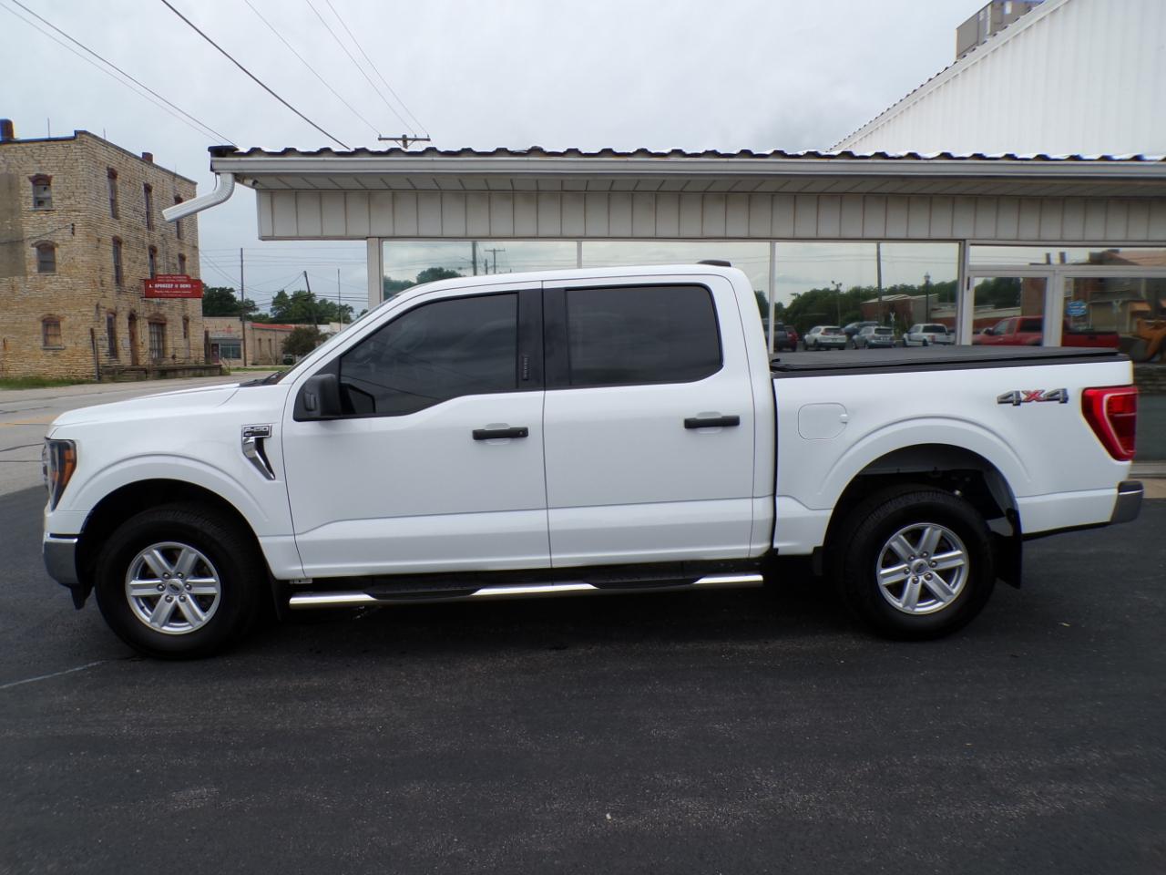 Ford F-150 XLT 4WD SuperCrew 5.5' Box 2023