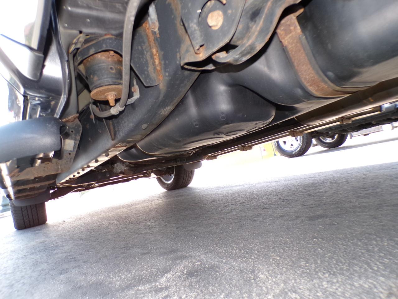 Toyota Tundra 4WD Truck Double Cab 5.7L FFV V8 6-Spd AT LTD (Natl) 2015