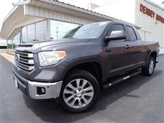 2015 Toyota Tundra 4WD Truck 
