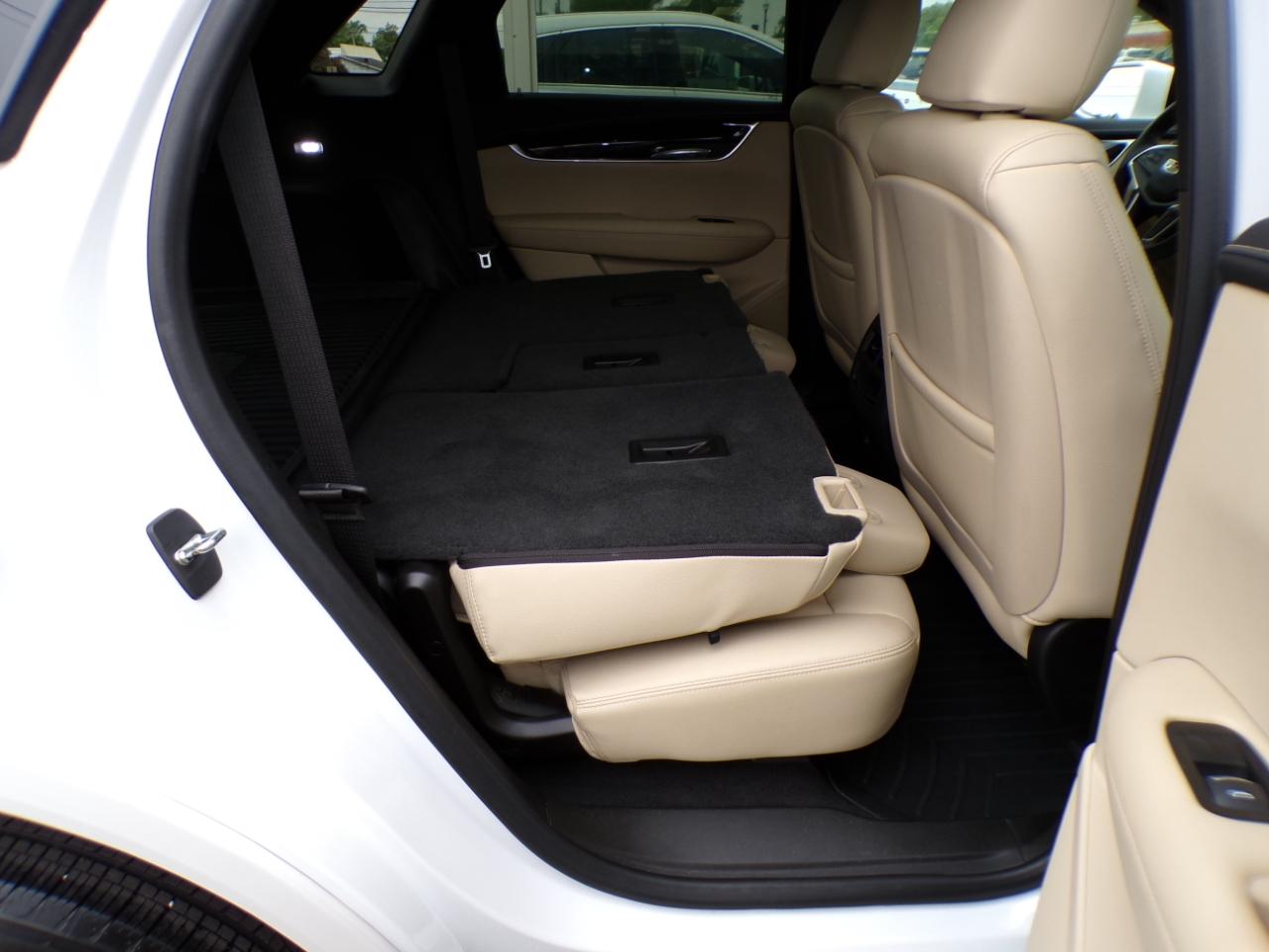 Cadillac XT5 FWD 4dr 2019