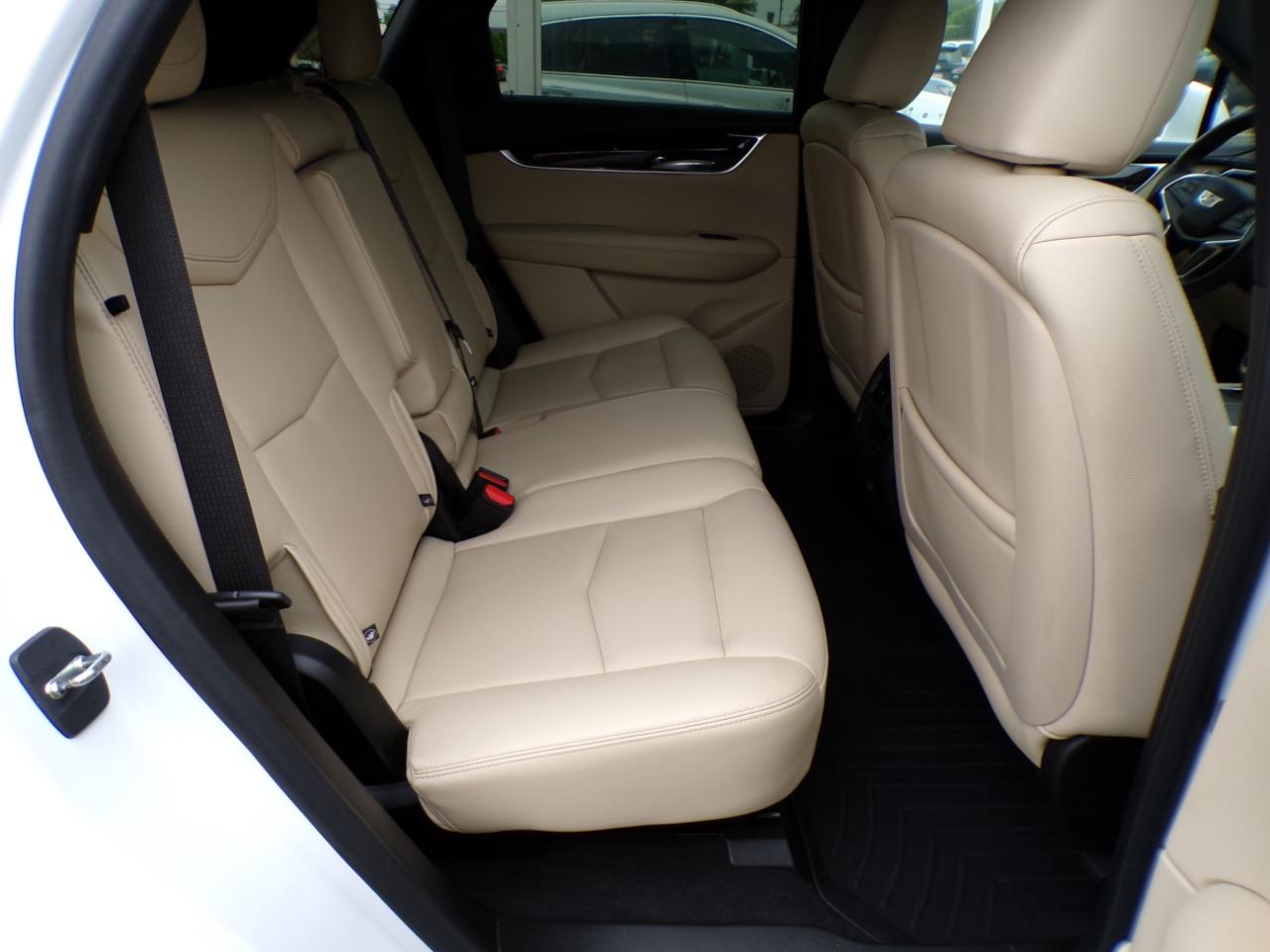 Cadillac XT5 FWD 4dr 2019