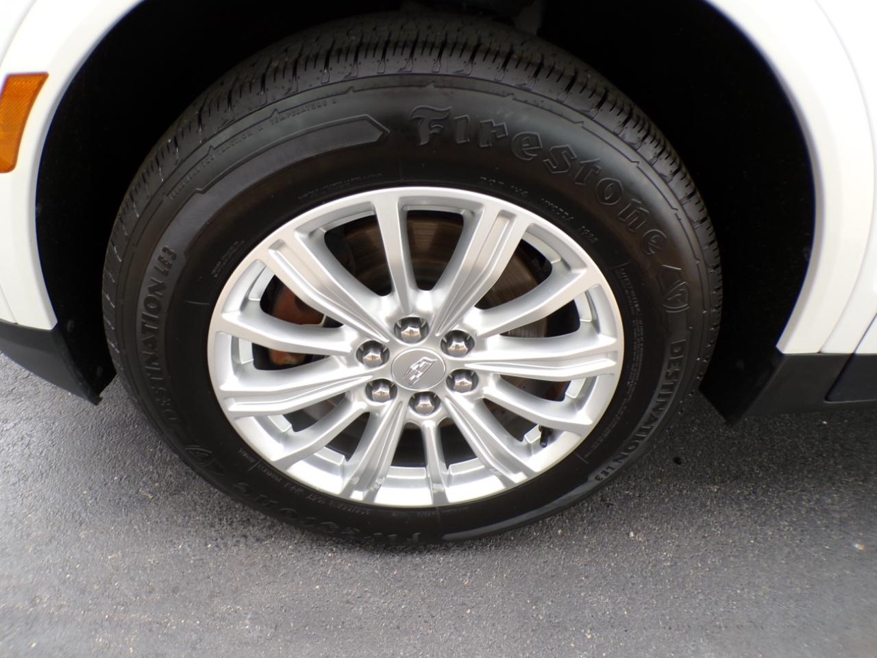 Cadillac XT5 FWD 4dr 2019