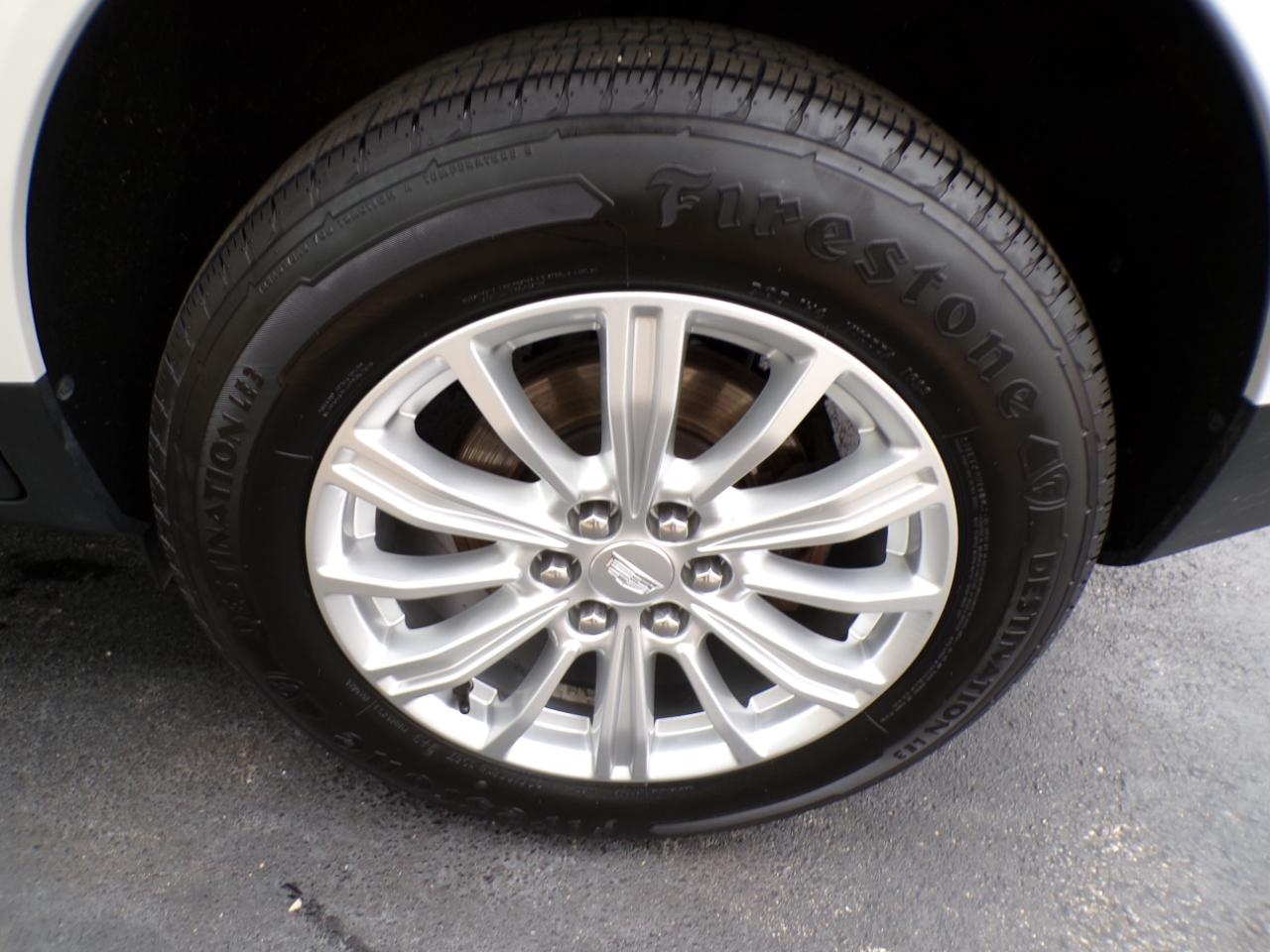 Cadillac XT5 FWD 4dr 2019