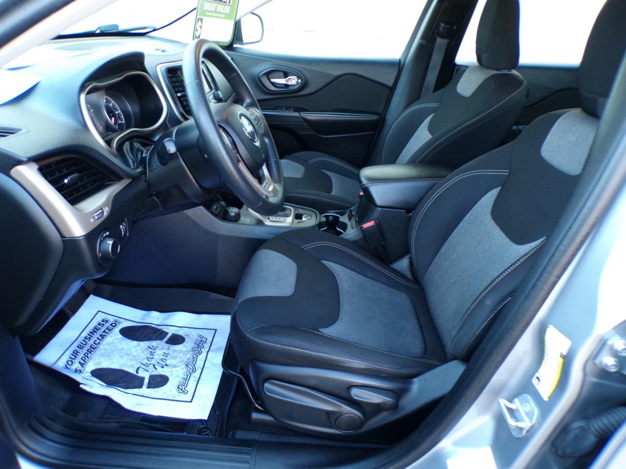 Jeep Cherokee 4WD 4dr Sport 2014