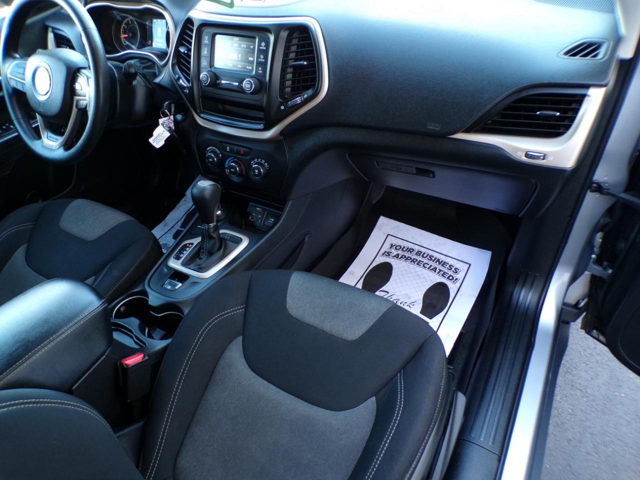 Jeep Cherokee 4WD 4dr Sport 2014