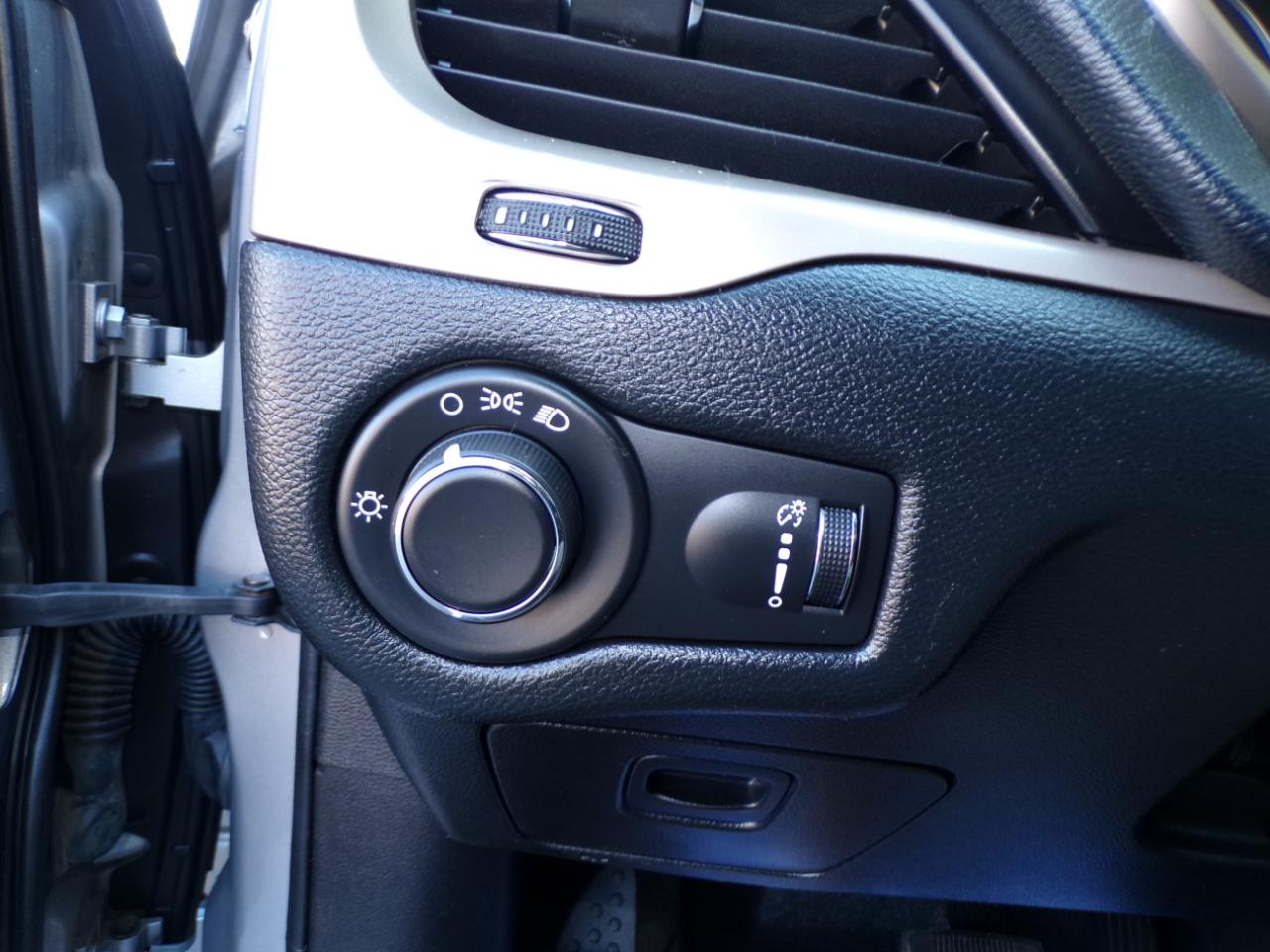 Jeep Cherokee 4WD 4dr Sport 2014