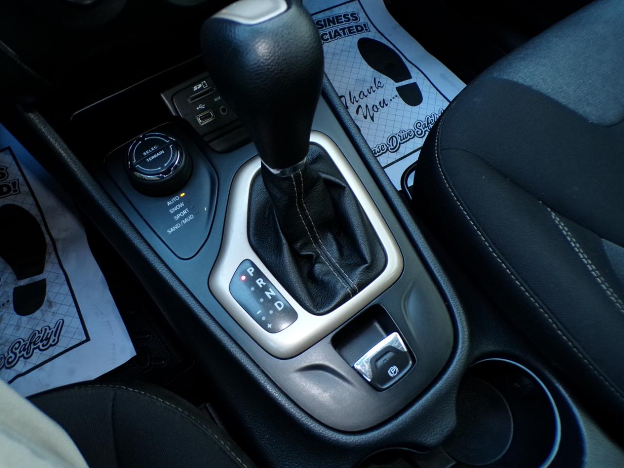 Jeep Cherokee 4WD 4dr Sport 2014