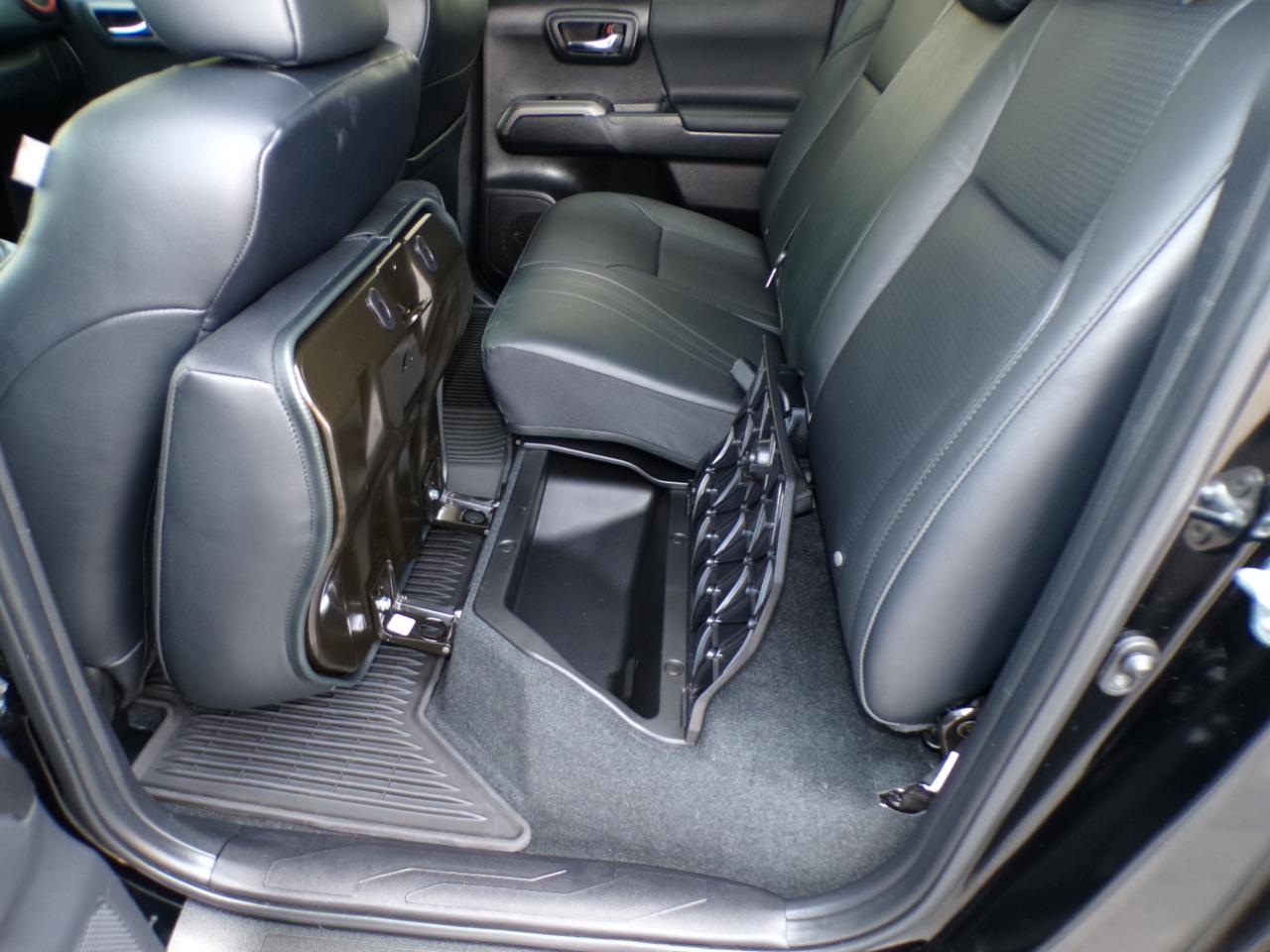 Toyota Tacoma 4WD TRD Off Road Double Cab 5' Bed V6 AT (Natl) 2023