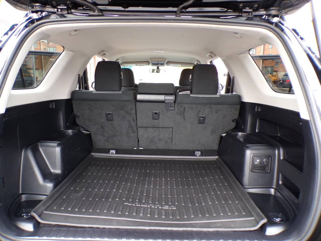 Toyota 4Runner SR5 4WD (Natl) 2019