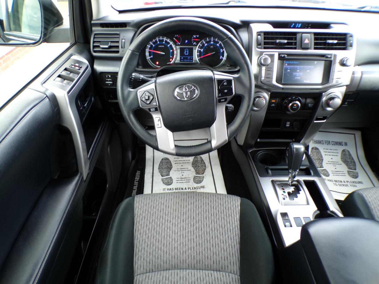 Toyota 4Runner SR5 4WD (Natl) 2019