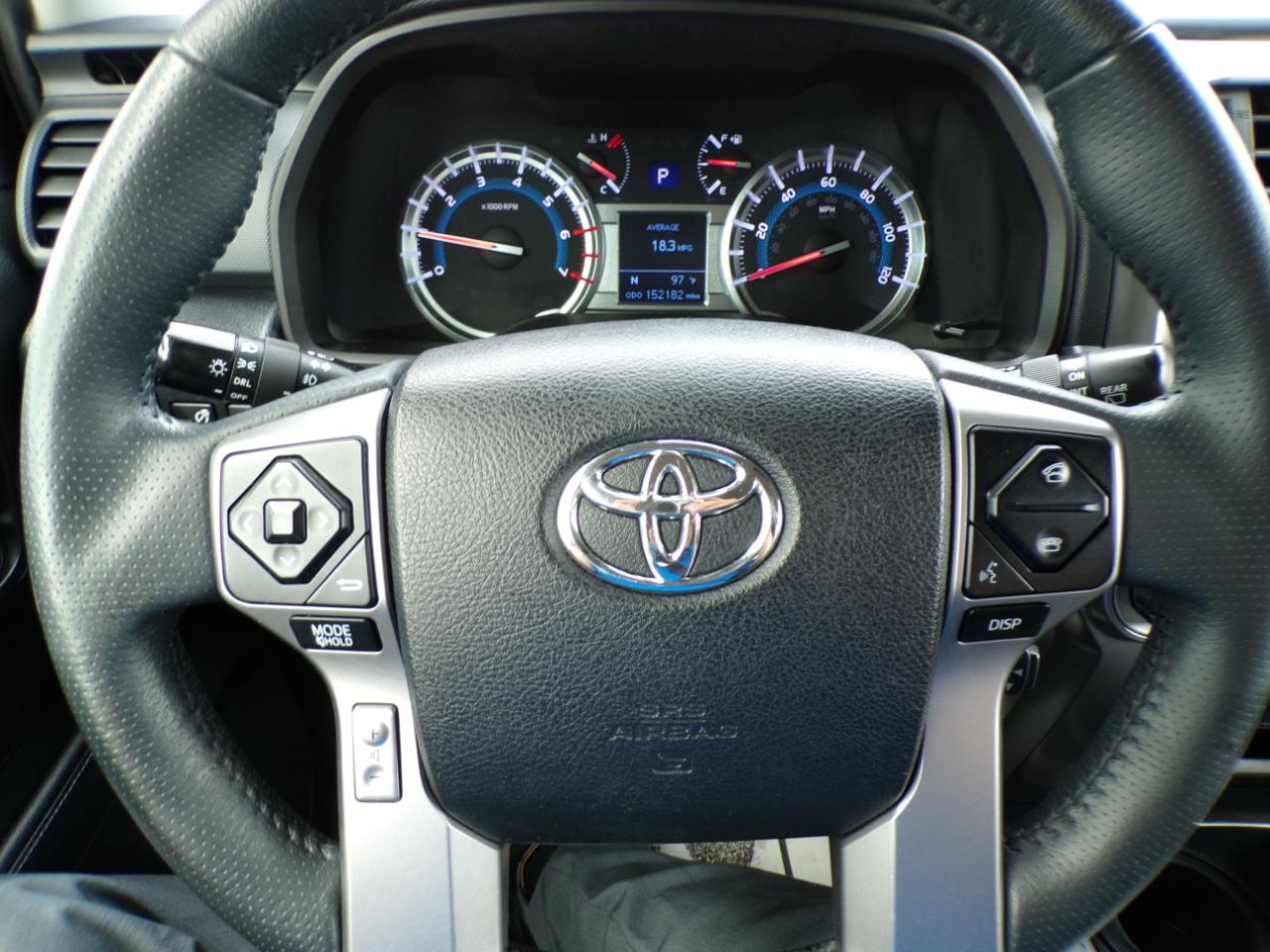 Toyota 4Runner SR5 4WD (Natl) 2019