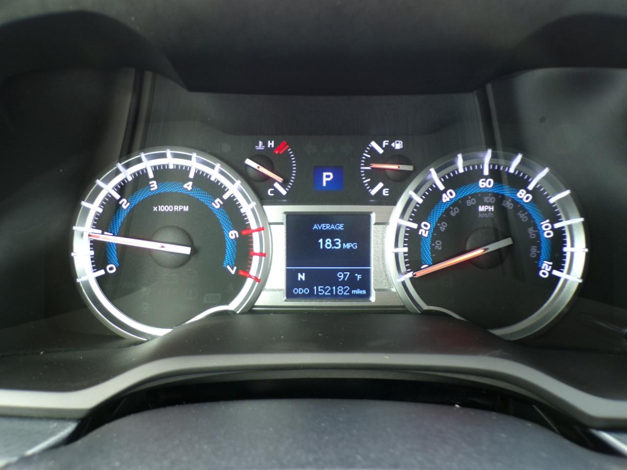 Toyota 4Runner SR5 4WD (Natl) 2019
