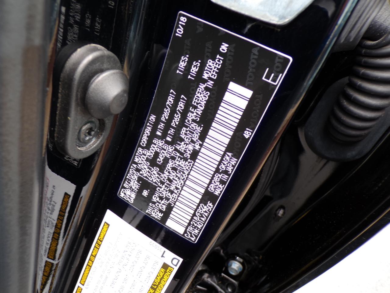 Toyota 4Runner SR5 4WD (Natl) 2019
