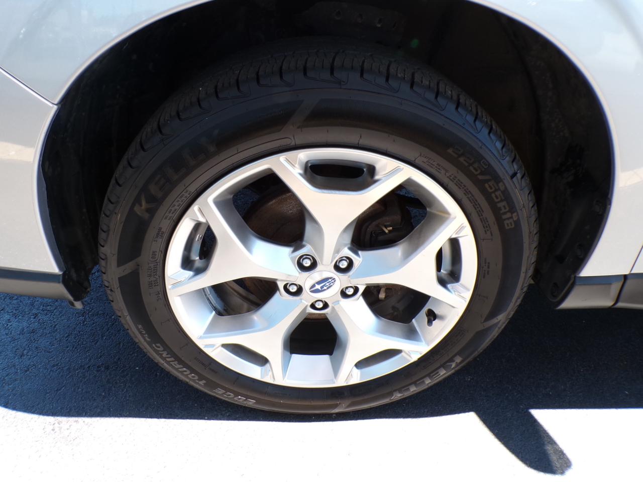 Subaru Forester 2.5i Touring CVT 2017