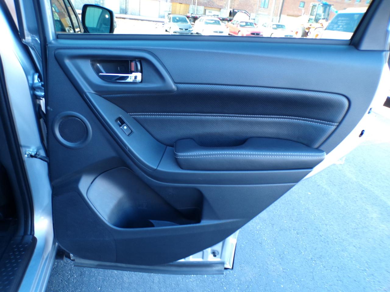 Subaru Forester 2.5i Touring CVT 2017