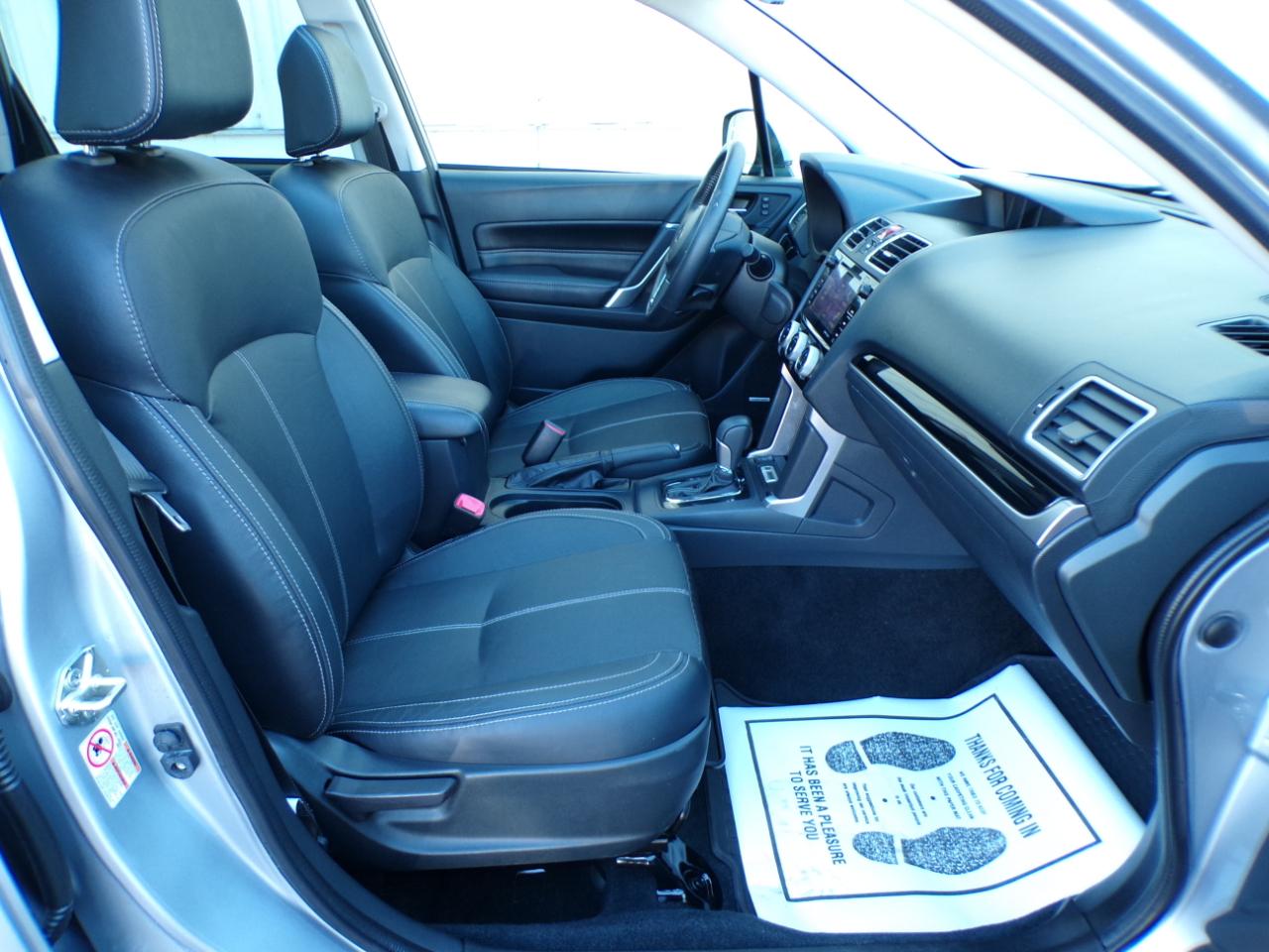 Subaru Forester 2.5i Touring CVT 2017