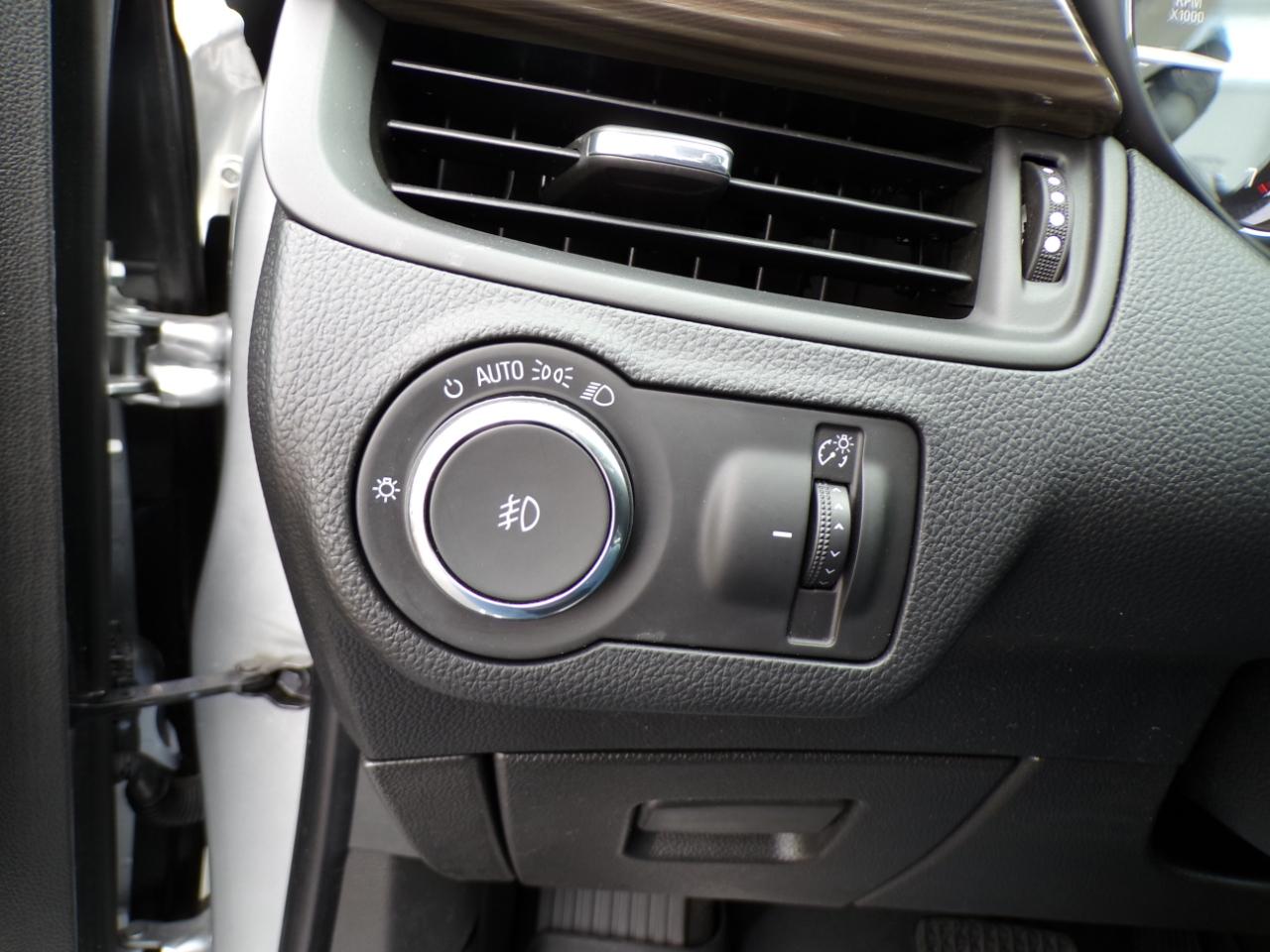 Buick Envision AWD 4dr Essence 2019