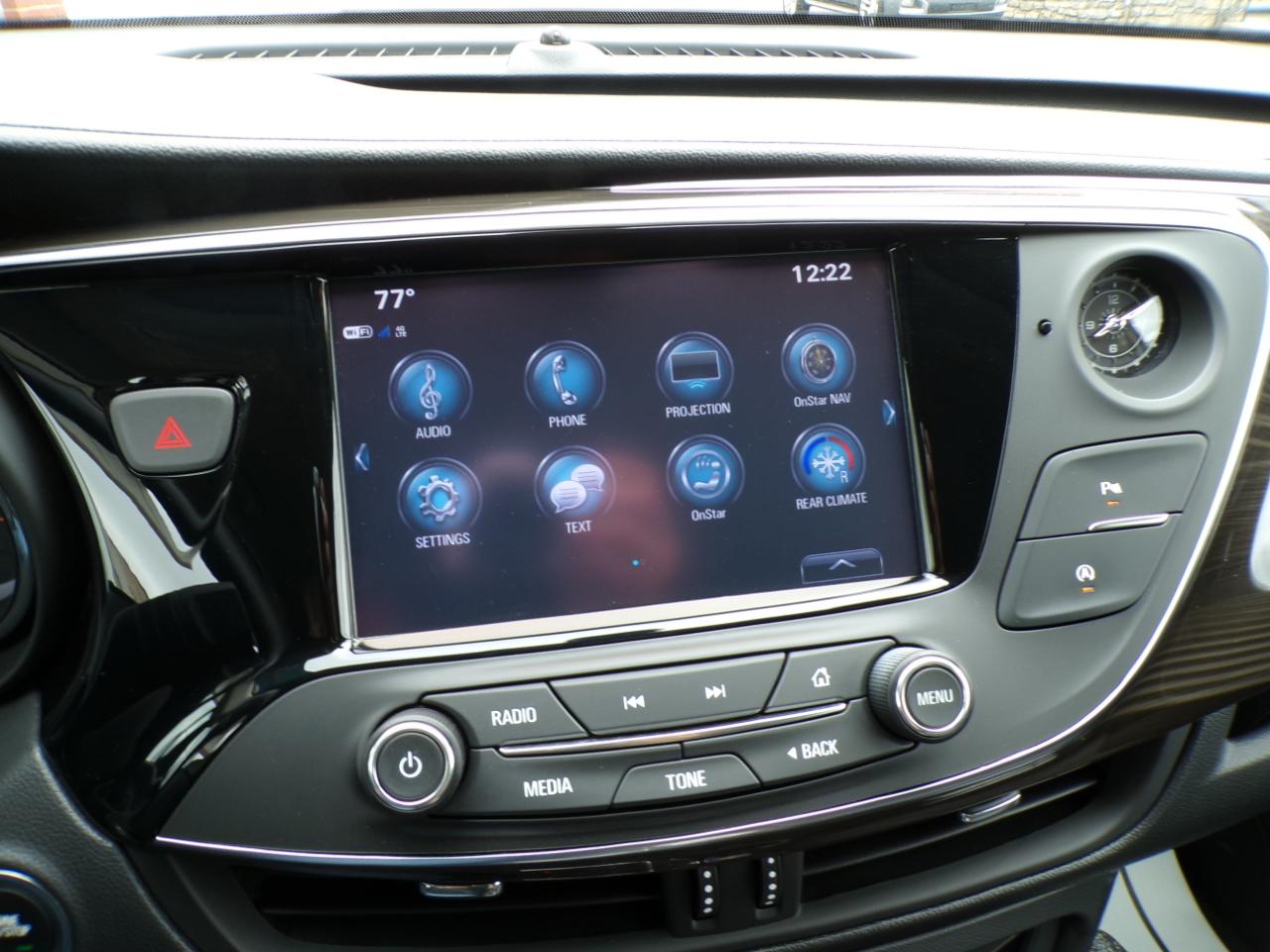 Buick Envision AWD 4dr Essence 2019