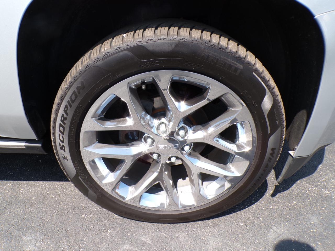 GMC Yukon XL 4WD 4dr Denali 2018