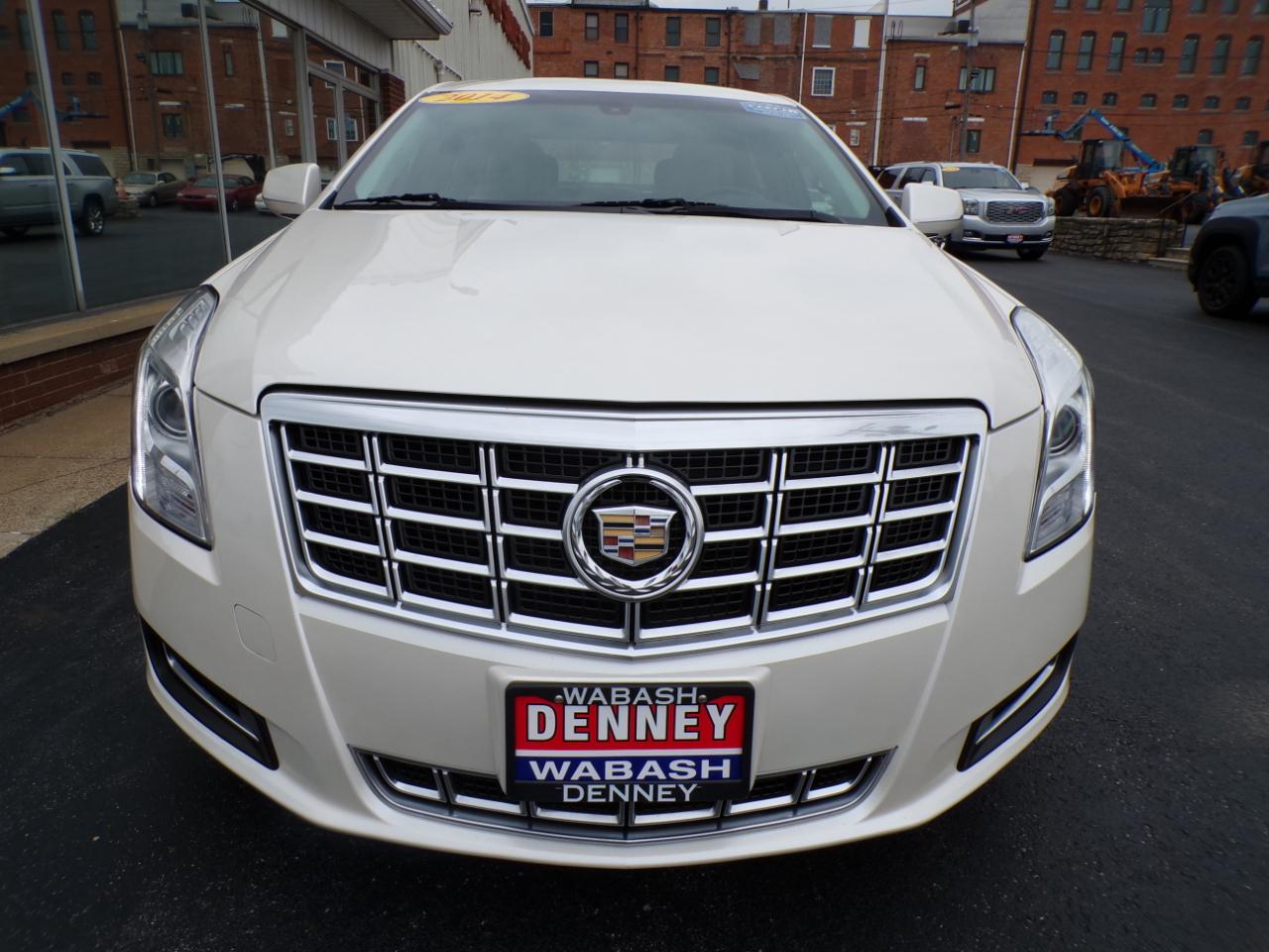 Cadillac XTS 4dr Sdn FWD 2014