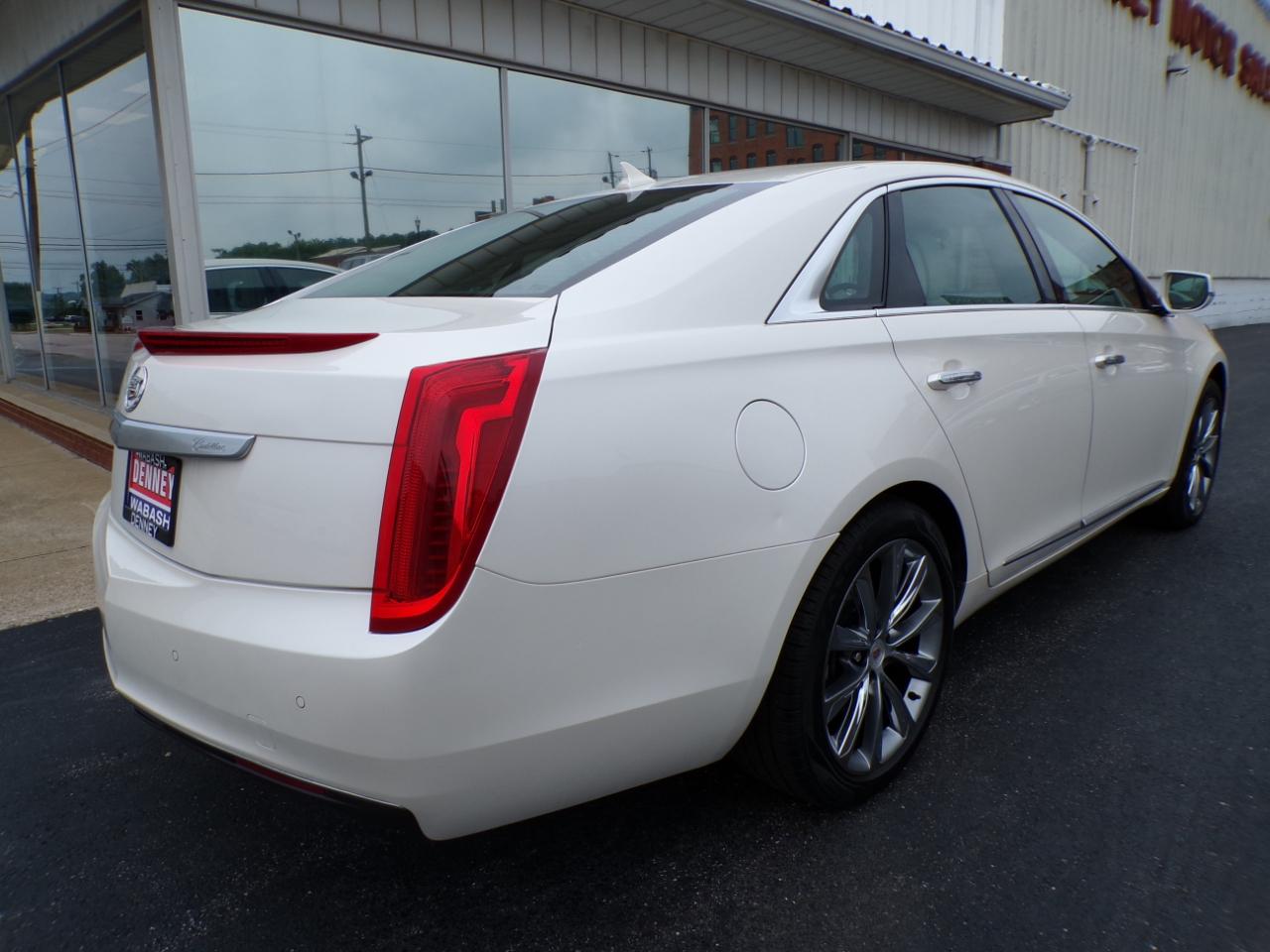 Cadillac XTS 4dr Sdn FWD 2014