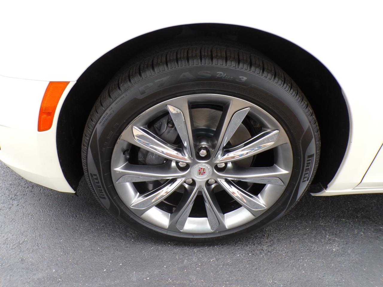 Cadillac XTS 4dr Sdn FWD 2014