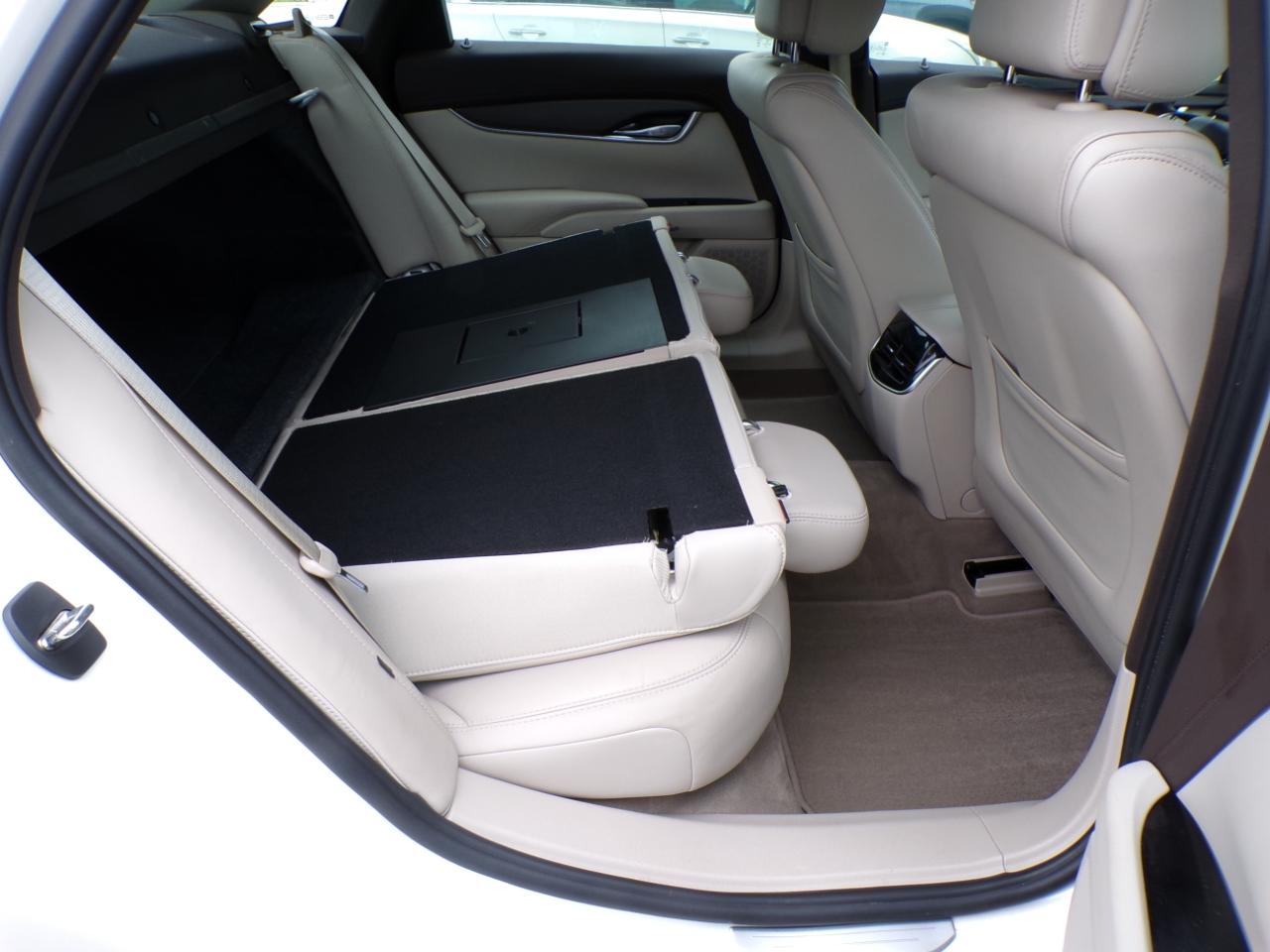 Cadillac XTS 4dr Sdn FWD 2014