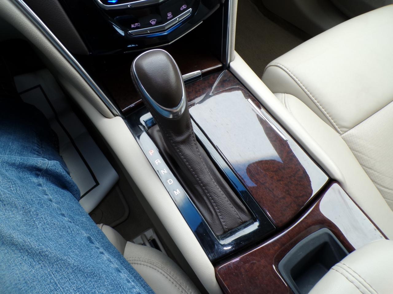 Cadillac XTS 4dr Sdn FWD 2014