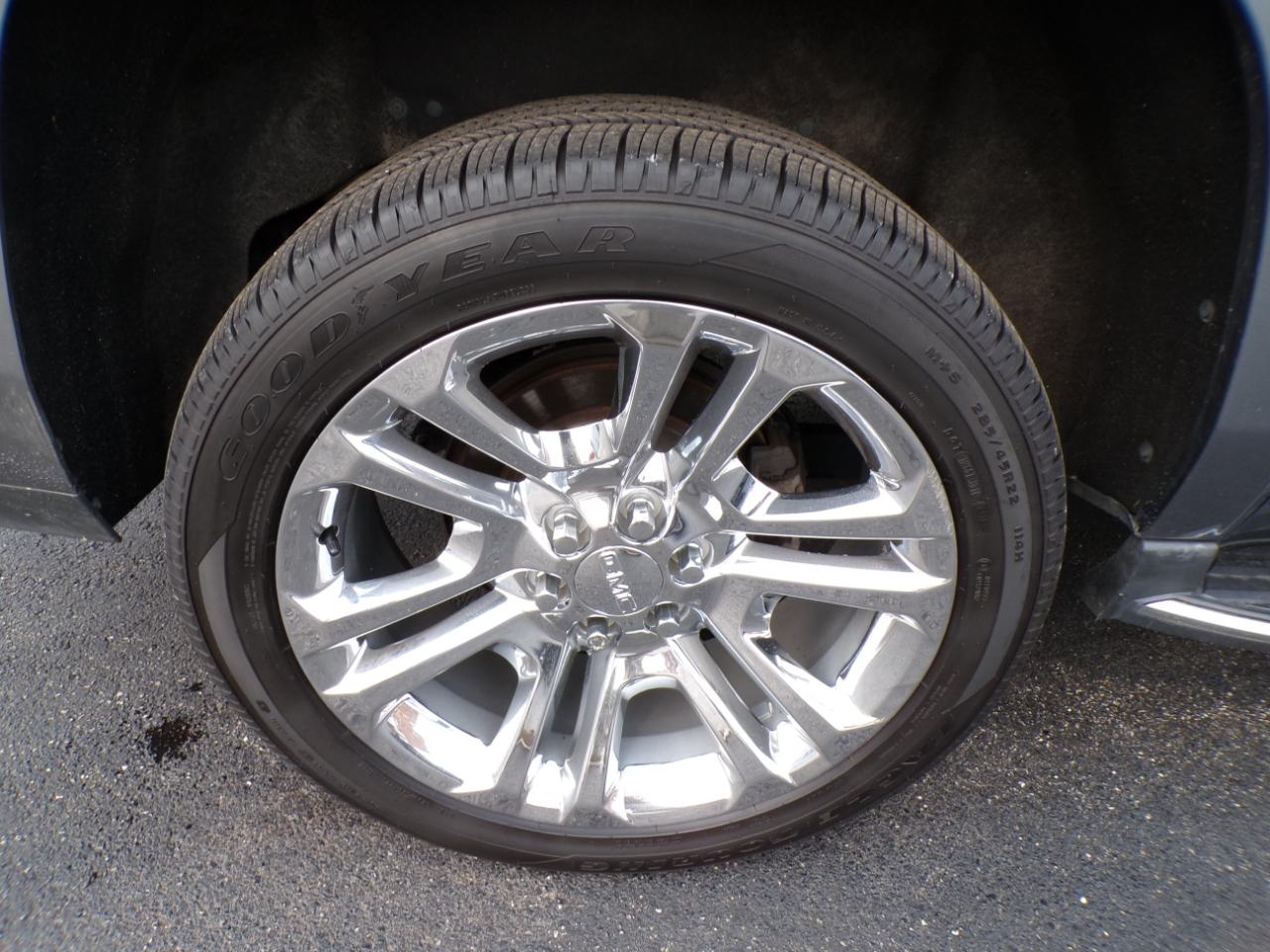 GMC Yukon XL 4WD 4dr SLT 2020