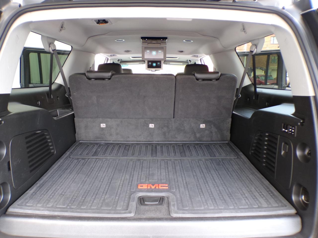 GMC Yukon XL 4WD 4dr SLT 2020