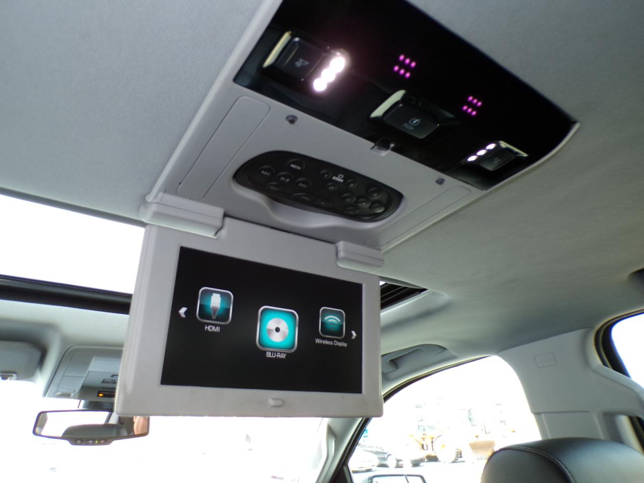 GMC Yukon XL 4WD 4dr SLT 2020