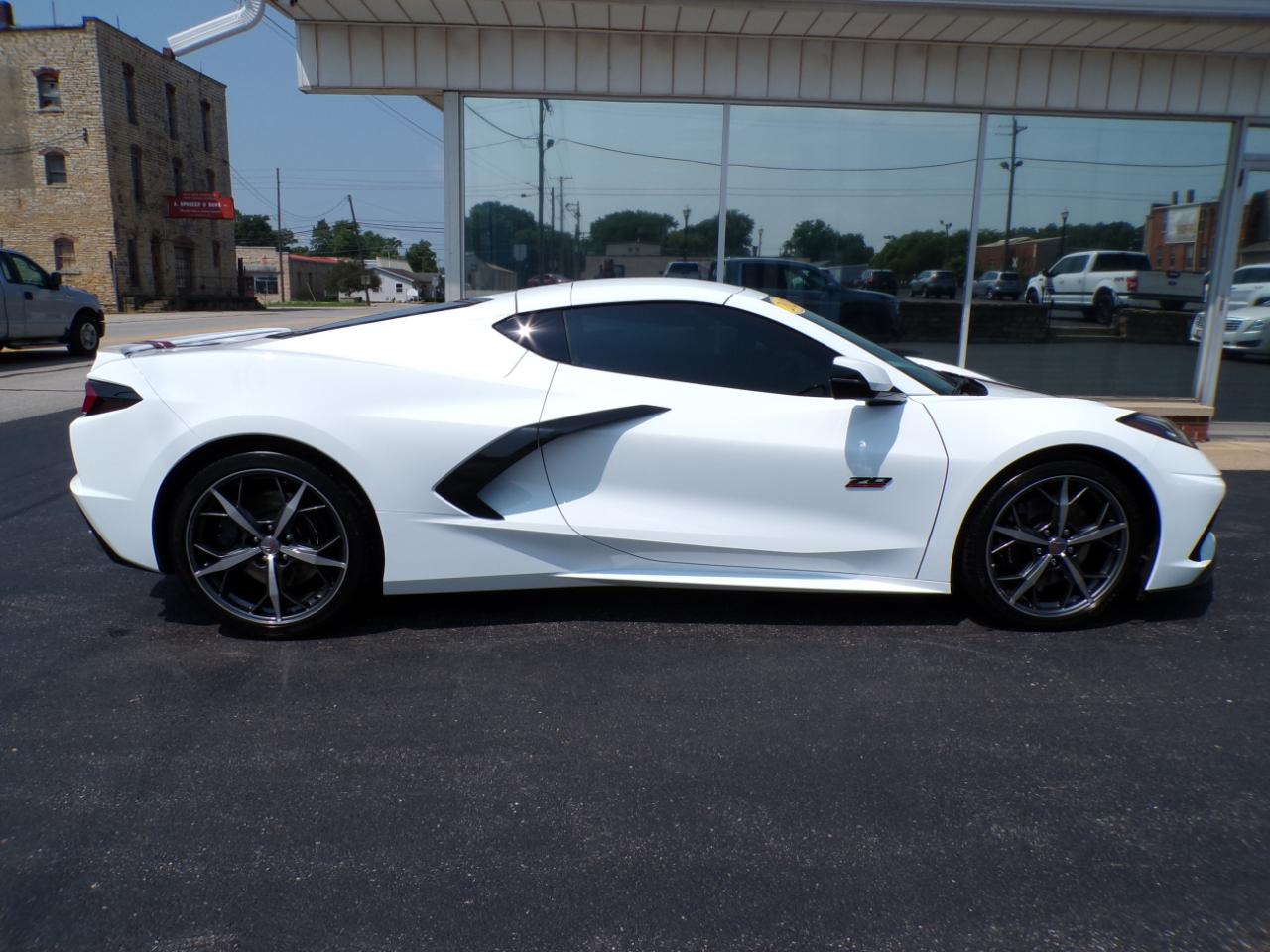 Chevrolet Corvette 2dr Stingray Cpe w/1LT 2023