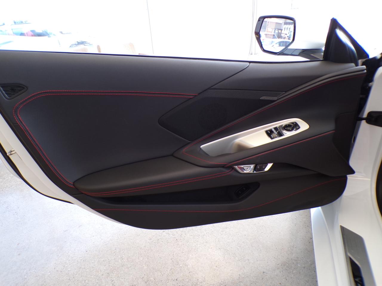 Chevrolet Corvette 2dr Stingray Cpe w/1LT 2023