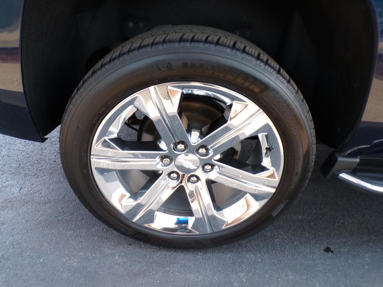 Chevrolet Tahoe 4WD 4dr Premier 2017
