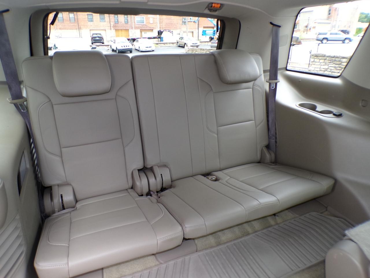 Chevrolet Tahoe 4WD 4dr Premier 2017