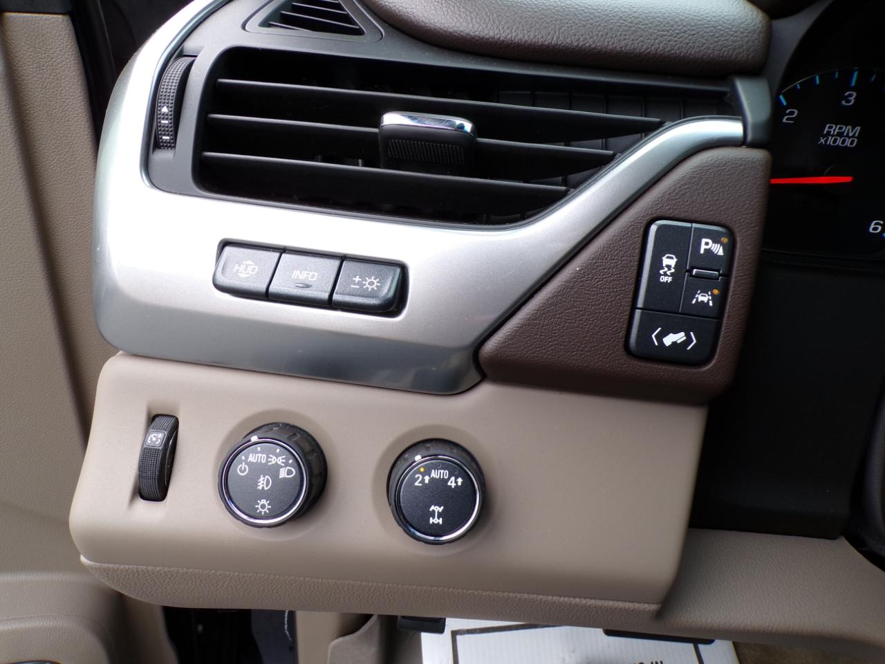 Chevrolet Tahoe 4WD 4dr Premier 2017