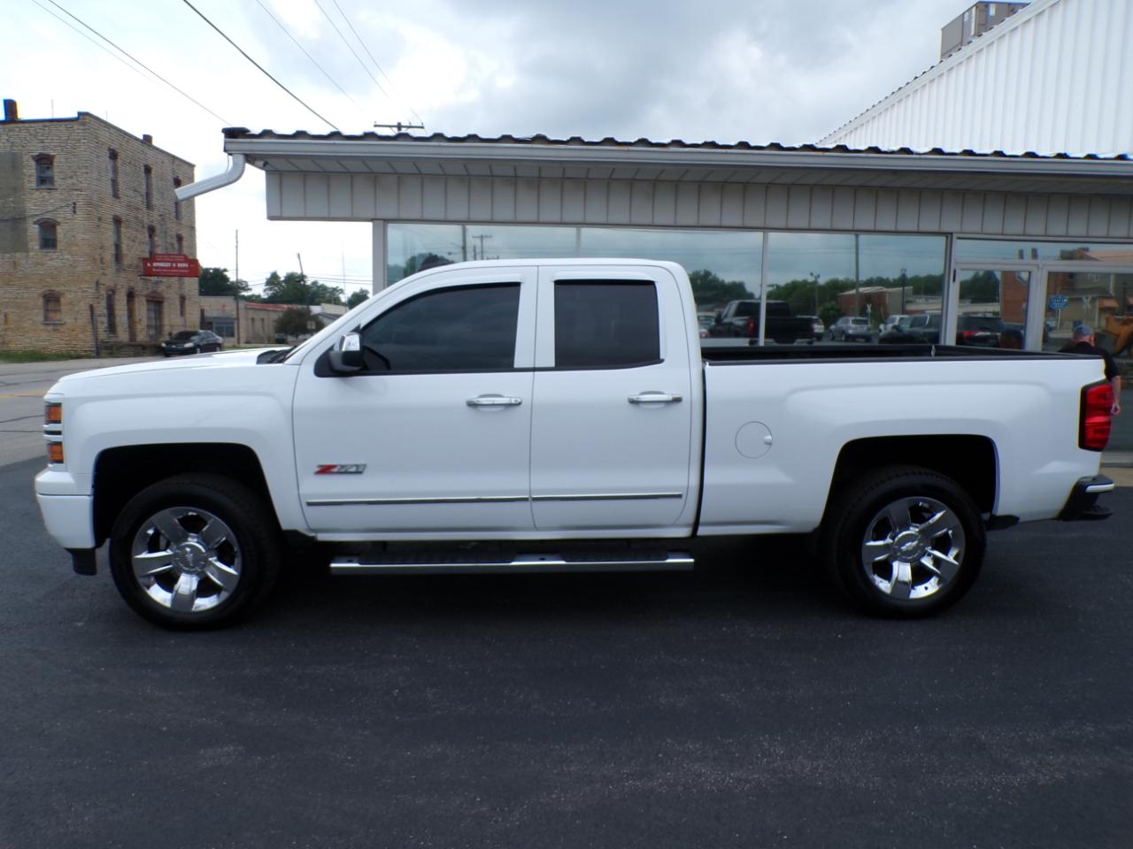 Chevrolet Silverado 1500 4WD Double Cab 143.5" LT w/2LT 2015