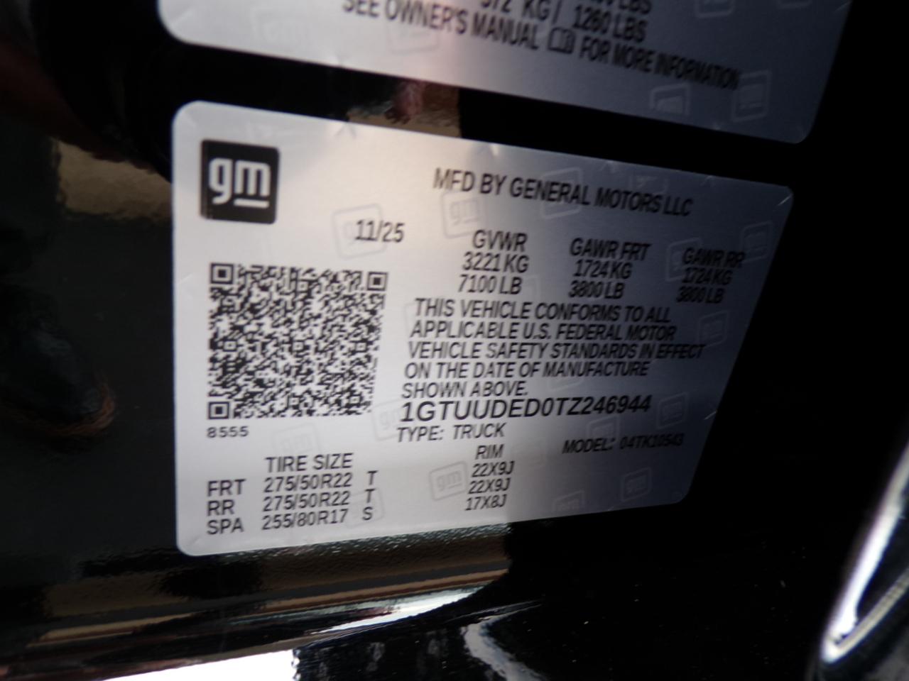 GMC Sierra 1500 4WD Crew Cab 147" SLT 2026