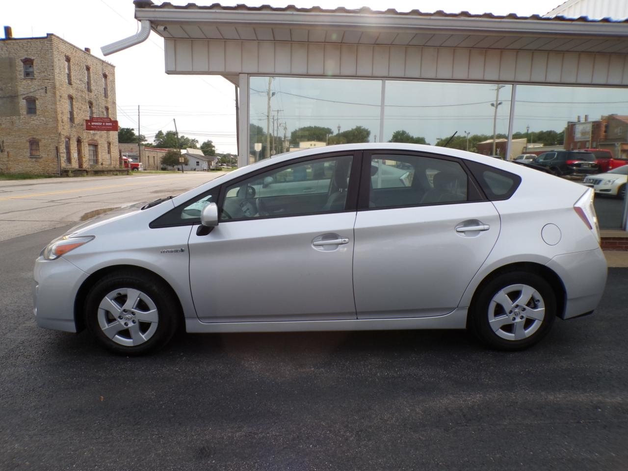 Toyota Prius 5dr HB I (Natl) 2011